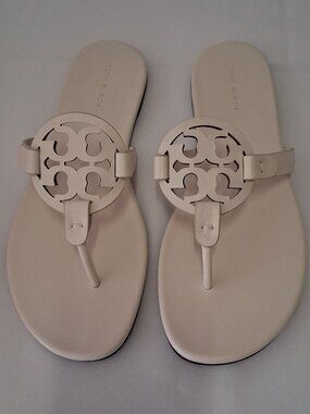 Tory Burch Women’s Miller Soft Sandals – New Ivory / Off White | Size 8.5M (US)